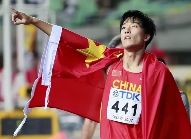 中国历史篮球第一人是谁_中国篮球的历史_篮球中国第一人