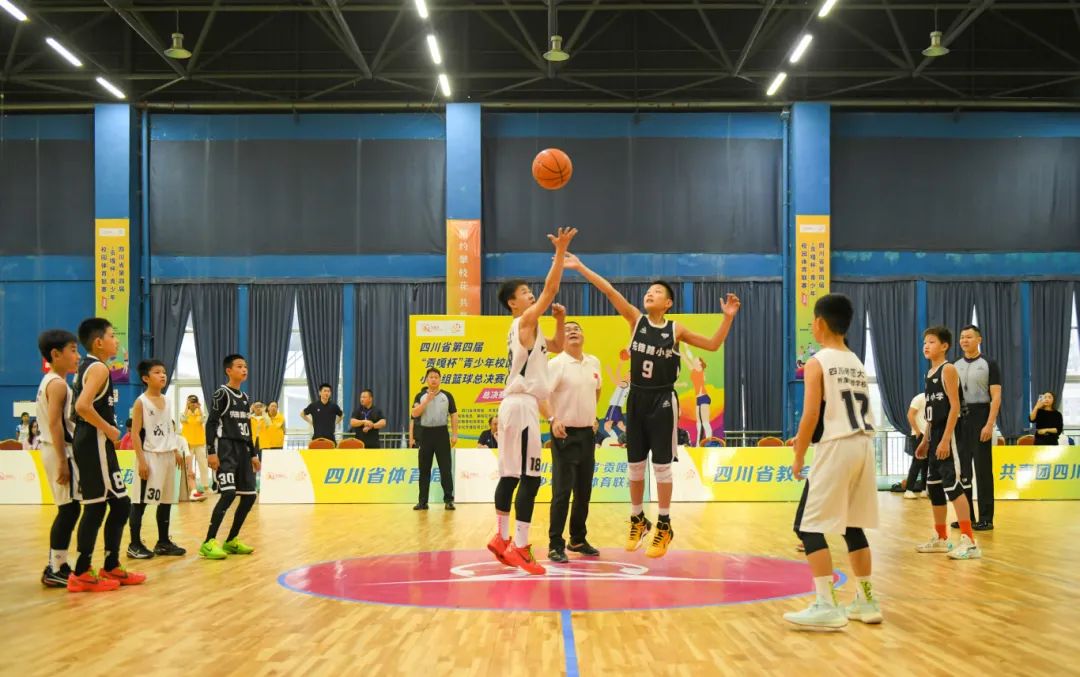四川小学篮球联赛比赛规则_小学篮球联赛竞赛规程_2019年小学篮球比赛规则