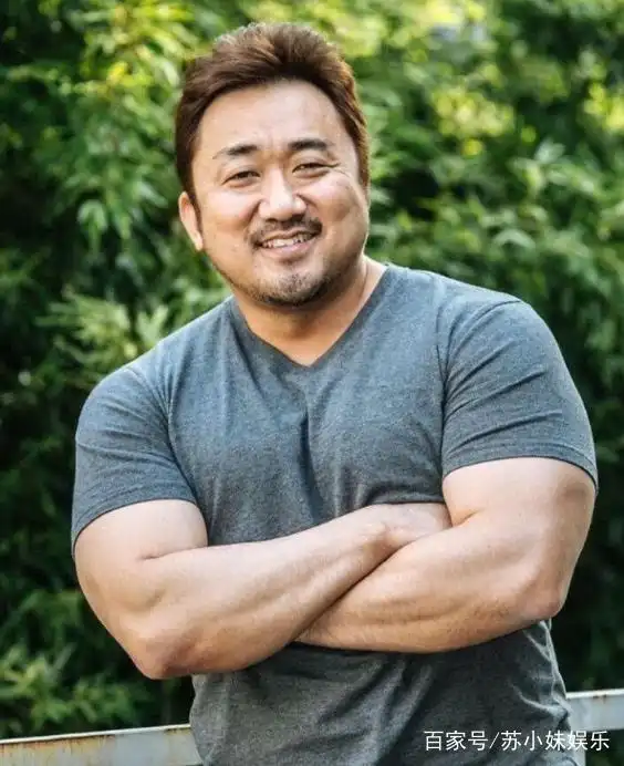 健身健美的明星_最美健身明星排名_健身最美的明星